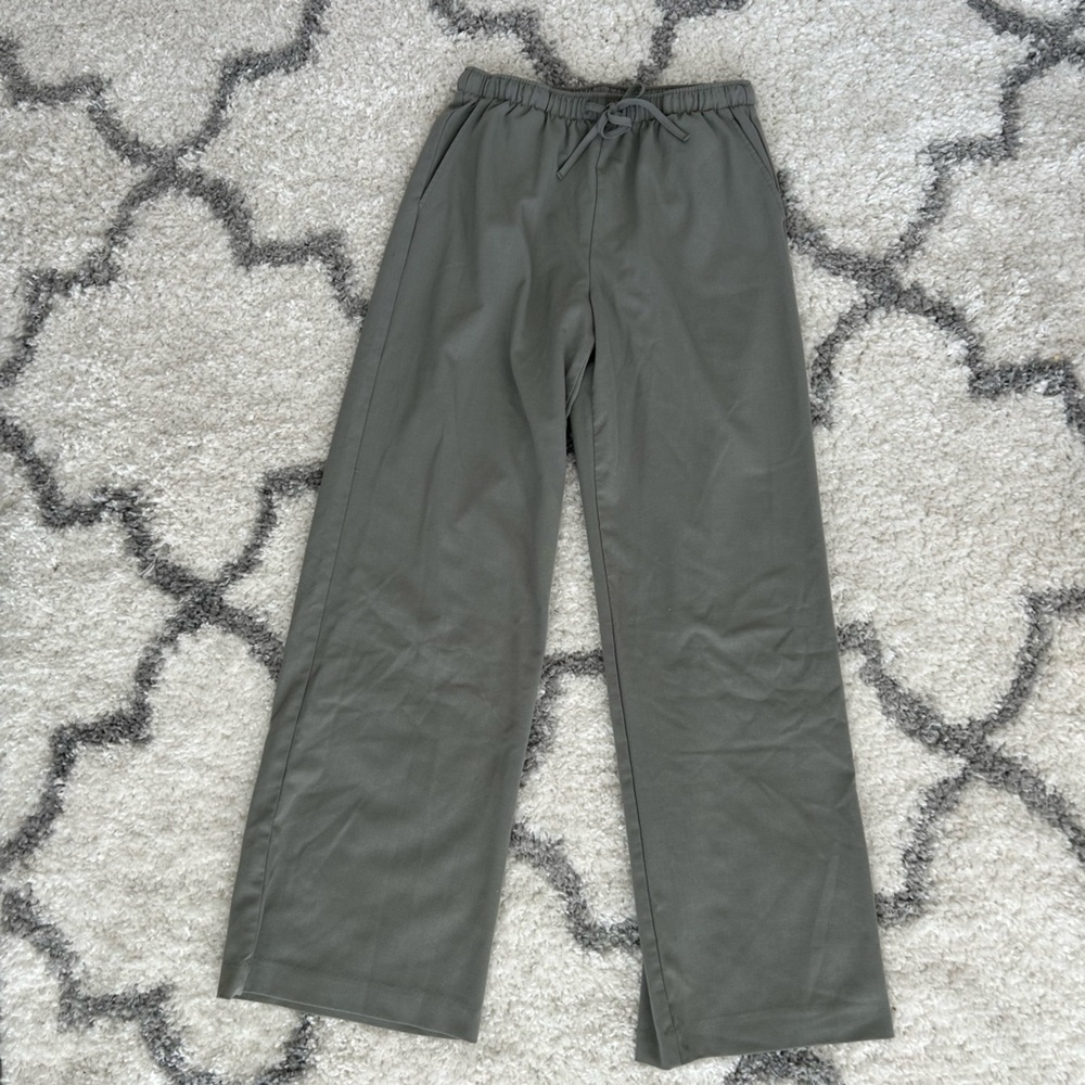 Green Flowy Lounge Pants